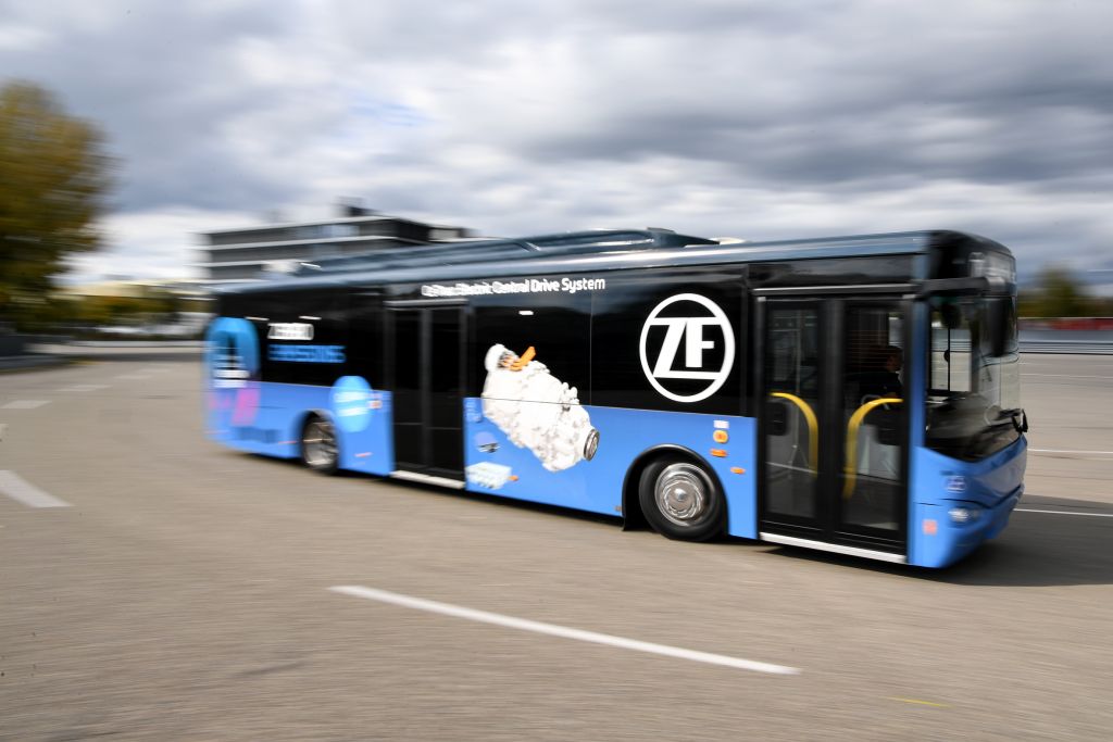 A ZF megkapta a Busworld szakkiállítás innovációs díját a CeTrax elektromos központi hajtásáért.
